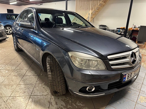 Mercedes-Benz C220 d 6 of 30