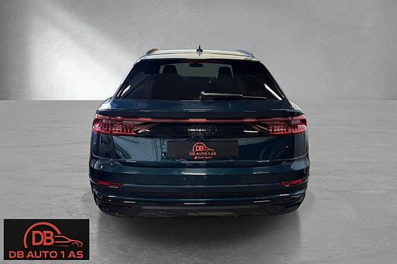 Audi Q8 5 of 5