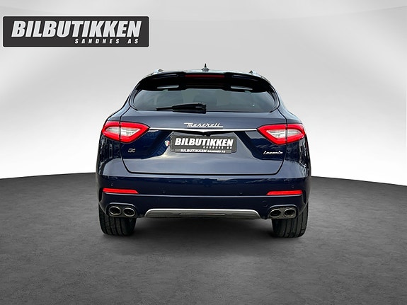 Maserati Levante 4 of 5