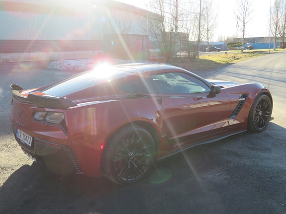 Chevrolet Corvette 8 of 30