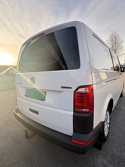 Volkswagen Transporter 7 of 20