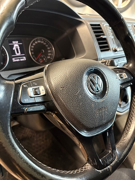 Volkswagen Transporter 17 of 20