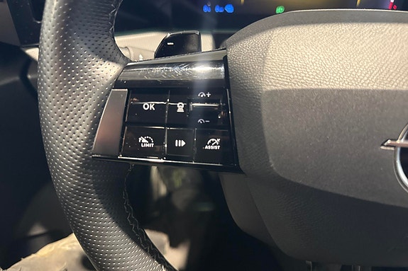 Opel Astra 16 of 24