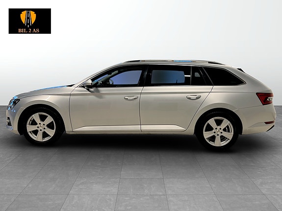 Skoda Superb 3 of 5
