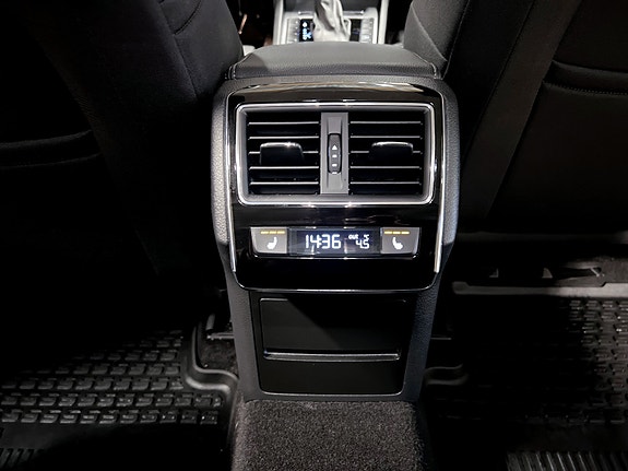 Skoda Superb 25 of 30