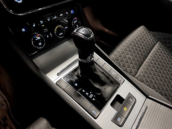 Skoda Superb 27 of 30