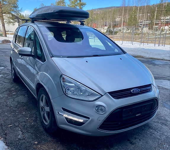 Ford S-MAX