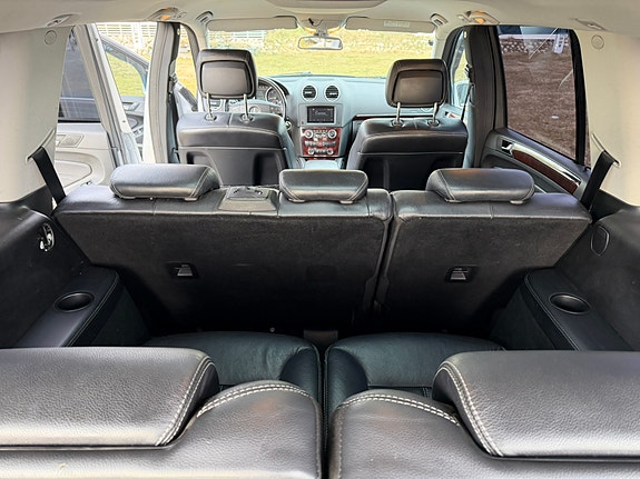Mercedes-Benz GL420 16 of 24