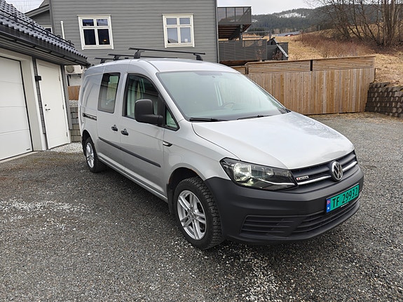 Volkswagen Caddy Maxi 3 of 24