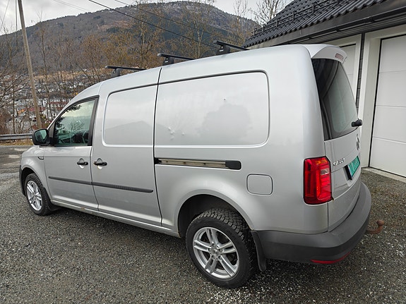 Volkswagen Caddy Maxi 7 of 24