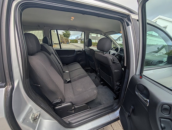 Opel Zafira 13 of 18