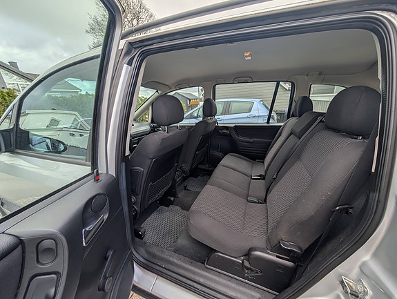 Opel Zafira 11 of 18