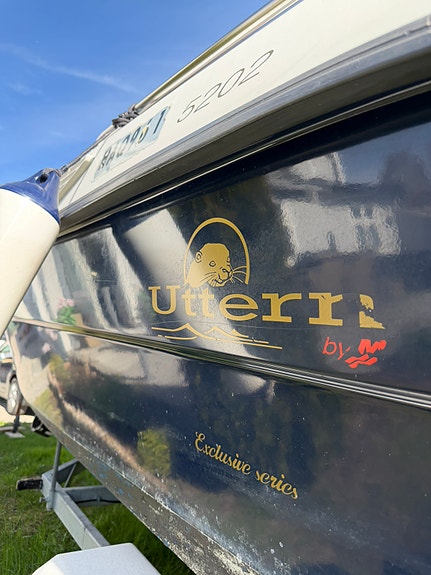 Uttern 5202 Exclusive 17 fot m/ Suzuki 70hk (kun 50t!) + henger + Garmin Echomap 3 of 5