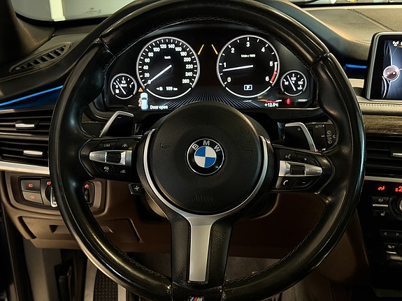 BMW X5 20 of 30