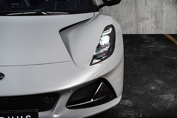 Lotus Emira 5 of 5