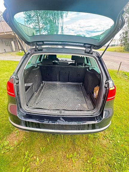 Volkswagen Passat 18 of 19