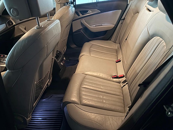 Audi A6 allroad 18 of 30