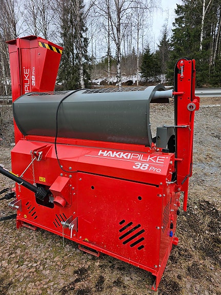 Hakki Pilke 38 PRO 2024, kr 270 000,-