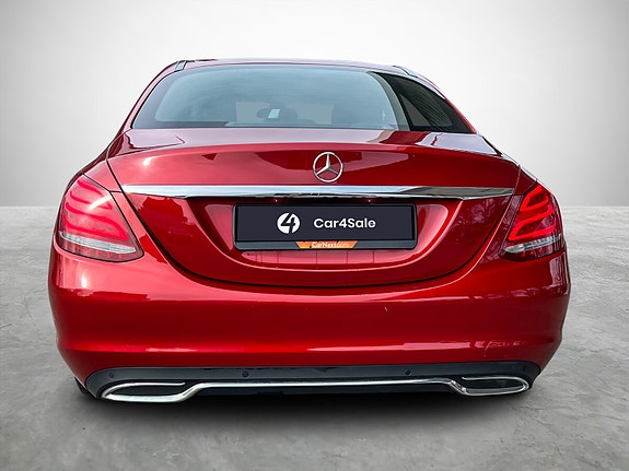 Mercedes-Benz C220 d 4 of 23
