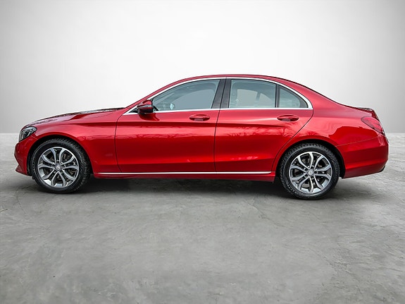 Mercedes-Benz C220 d 2 of 23