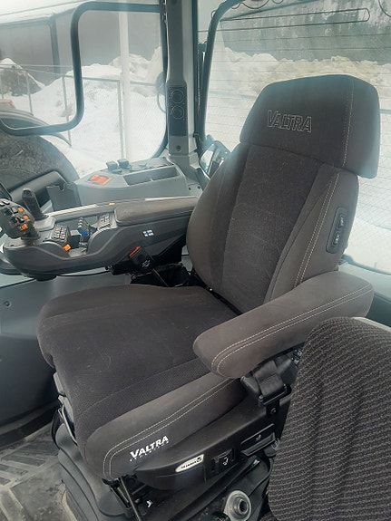 Valtra N175 Versu 2022, kr 1 345 000,-