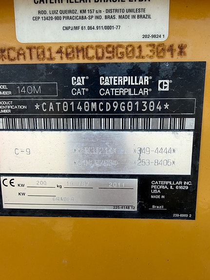 Cat 140M 9 of 15