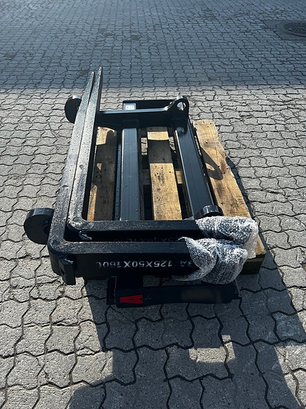 Store BM Mekanisk Pallegafler Anleggsenteret Hadeland