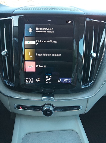 Volvo XC60 20 of 30