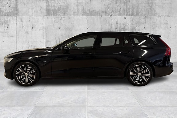 Volvo V60 4 of 27