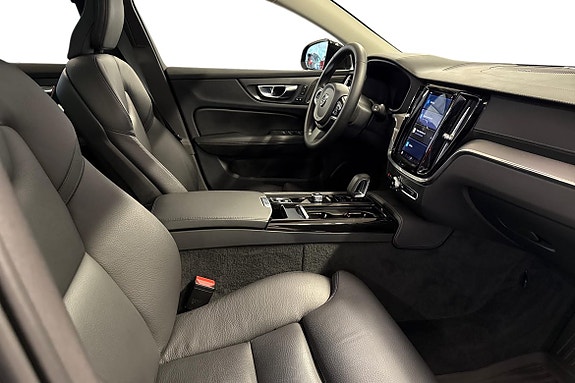 Volvo V60 24 of 27