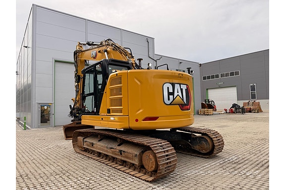 Cat 325 4 of 30