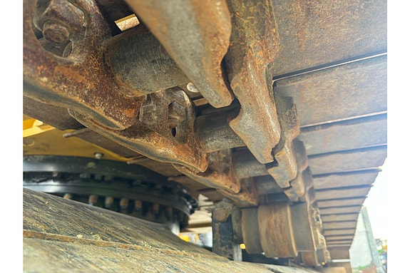 Cat 325 26 of 30
