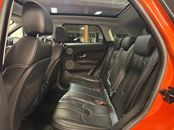 Land Rover Range Rover Evoque 25 of 30