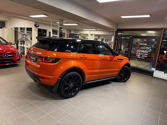Land Rover Range Rover Evoque 14 of 30