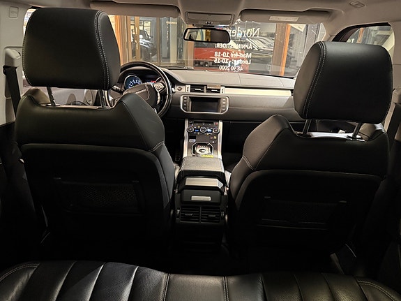 Land Rover Range Rover Evoque 20 of 30