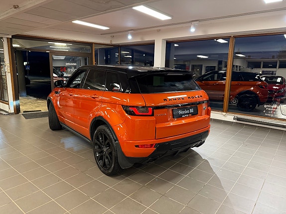 Land Rover Range Rover Evoque 7 of 30