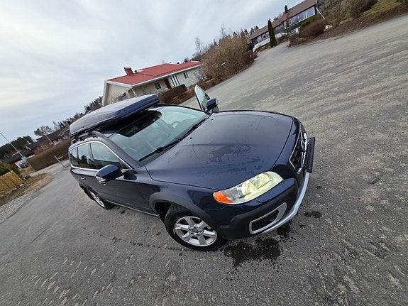 Volvo XC70 20 of 28