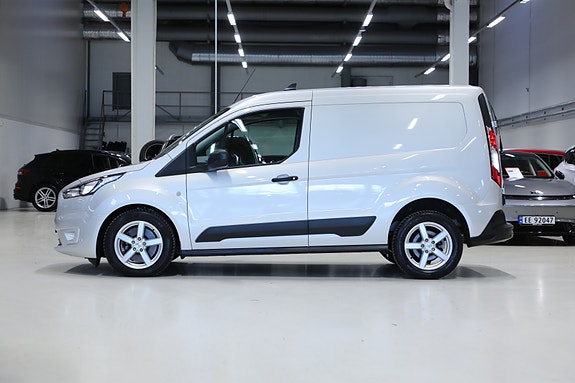 Ford Transit Connect 3 of 5