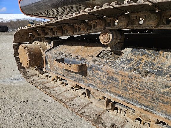 Hitachi ZX210LC-6 28 of 30