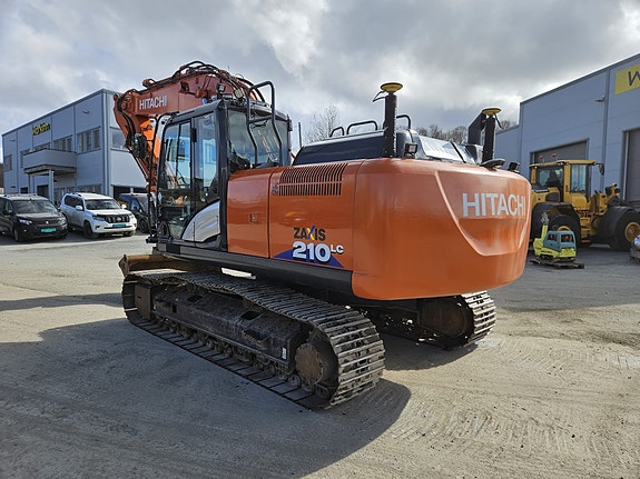Hitachi ZX210LC-6 5 of 30