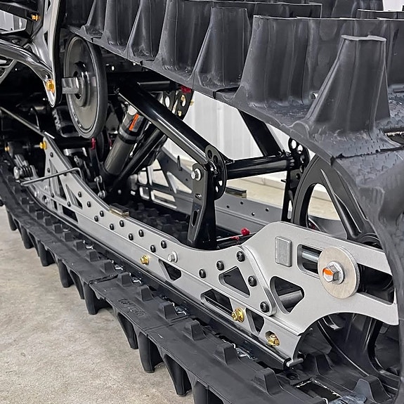 Arctic-cat HCX 146 10 of 13