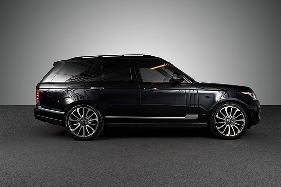 Land Rover Range Rover 3 of 5