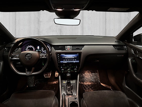 Skoda Octavia RS 13 of 30
