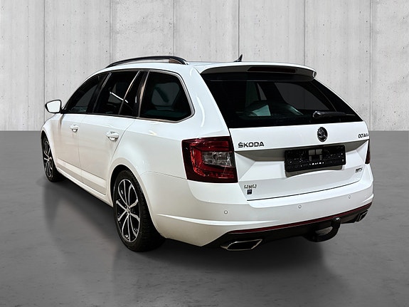 Skoda Octavia RS 3 of 5