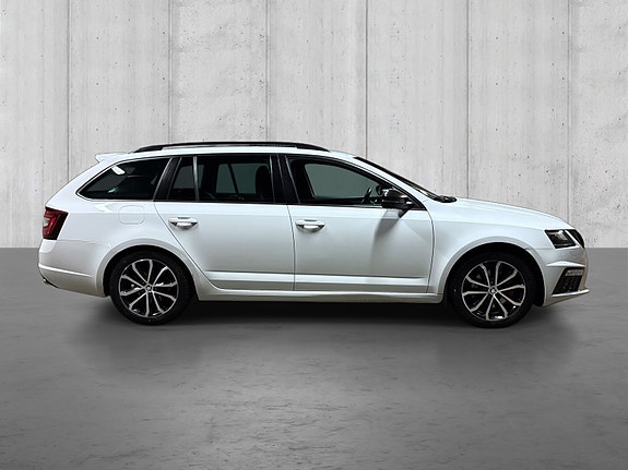 Skoda Octavia RS 6 of 30