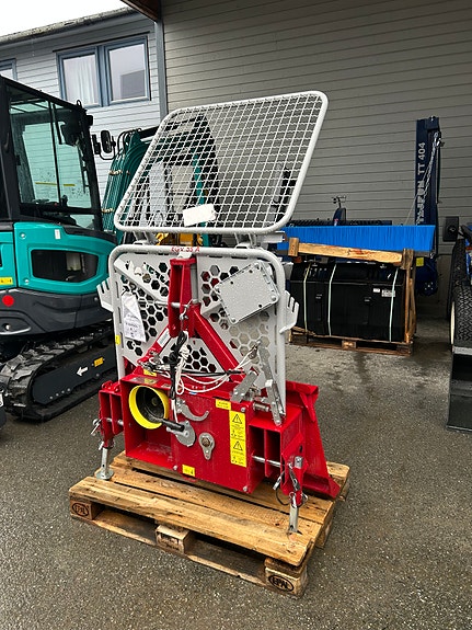 Tajfun Skogsvinsj EGV35A