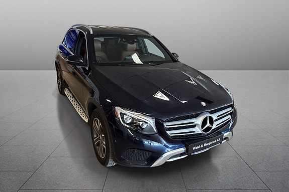Mercedes-Benz GLC-Klasse 4 of 5