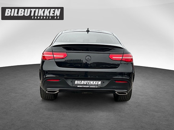 Mercedes-Benz GLE400 4 of 5