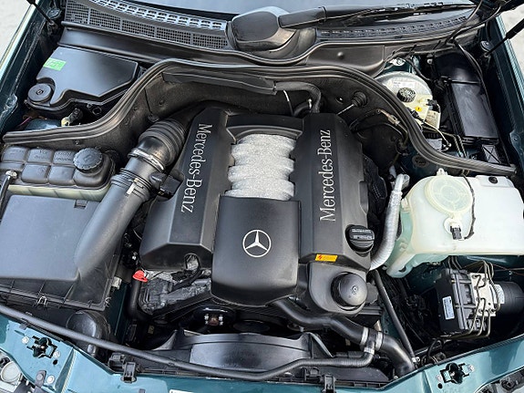 Mercedes-Benz CLK-Klasse 22 of 24