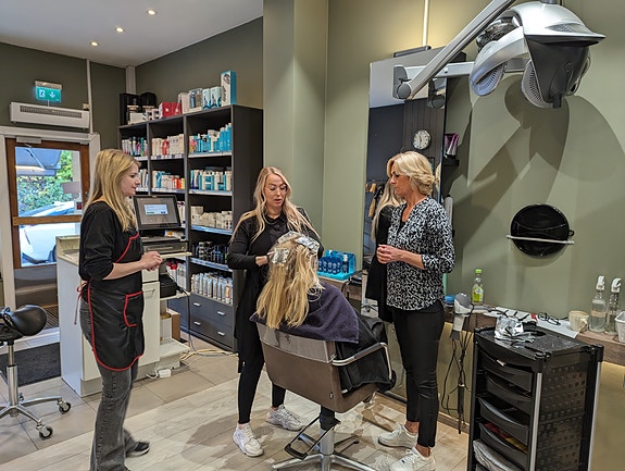 Salong kurs m/ Blonde By Catharina